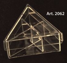 PLEXIGLASS triangular candy box with lid and dividers - 6 Pcs. - 90 mm. height 40 mm