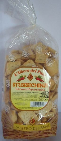 Italian Crunchy snacks flavored with olive oil and chilli - Oz.8,82