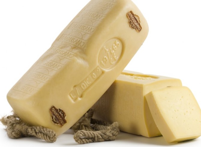 Caciocavallo RAGUSANO D.O.P. pasta filata - gr.200